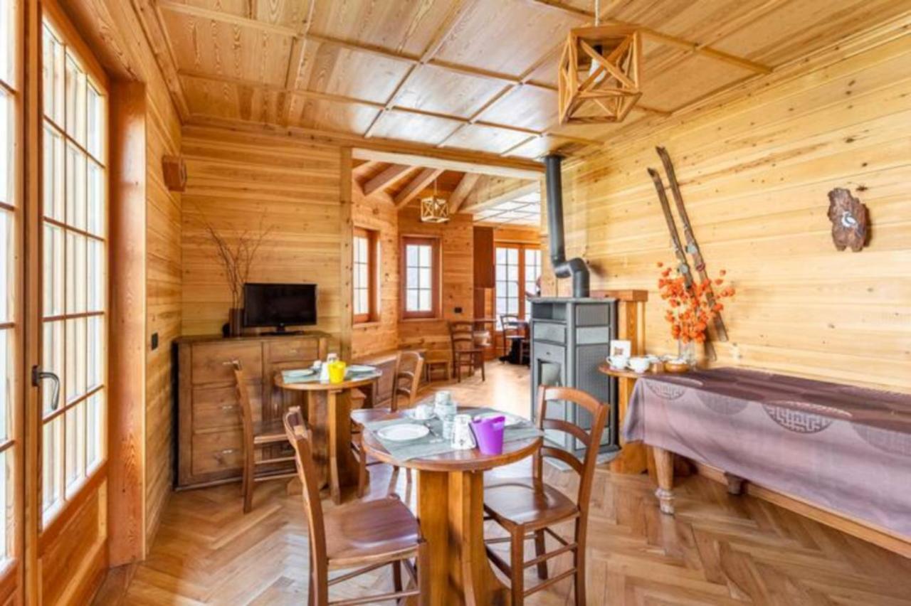 B&B Chalet Il Picchio Varzo Exterior foto
